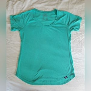 Patagonia Women's Capilene Cool Trail Shirt, teal blue medium